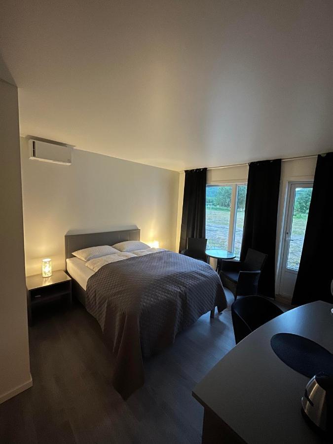 Senja Living Aparthotel Stonglandseidet Exterior foto