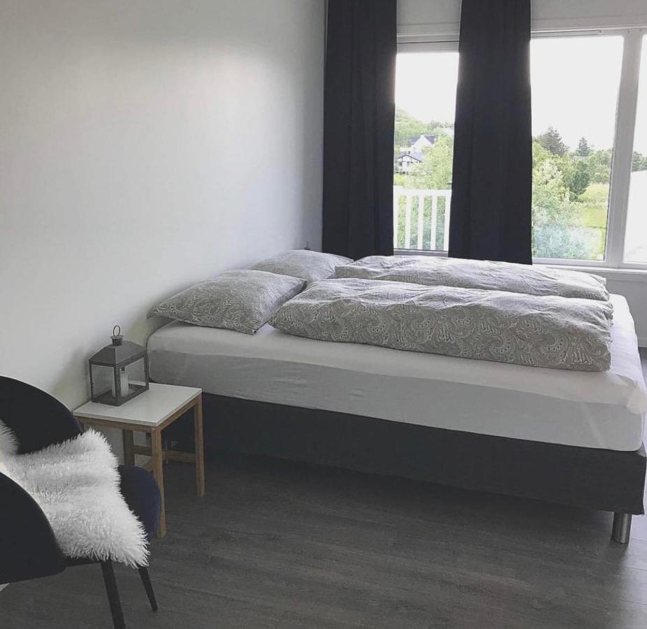Senja Living Aparthotel Stonglandseidet Exterior foto