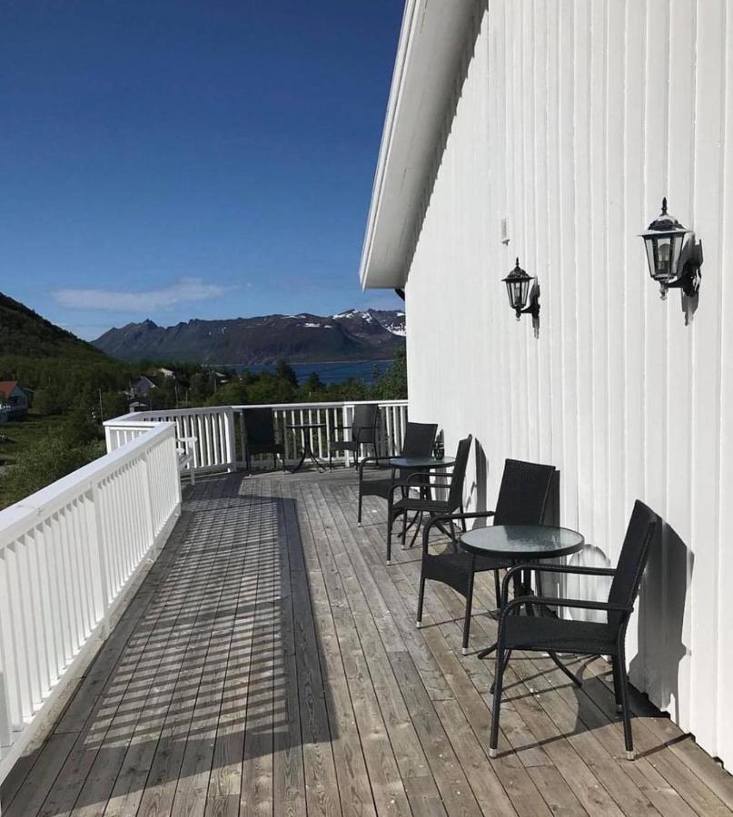 Senja Living Aparthotel Stonglandseidet Exterior foto