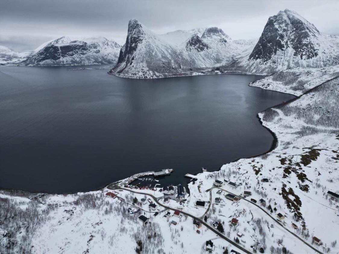 Senja Living Aparthotel Stonglandseidet Exterior foto