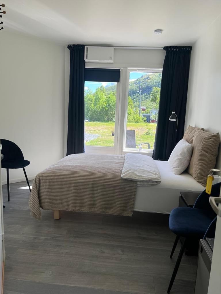 Senja Living Aparthotel Stonglandseidet Exterior foto